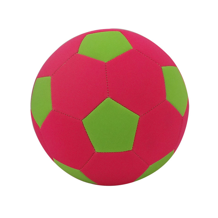  Neoprene Material and DIA.8.5 inch Size NEOPRENE beach ball.size#2,#3,#4.#5. Manufactures