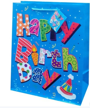  Fancy birthday paper material packaging bags gift bags Manufactures