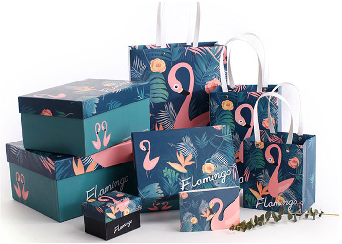 China Cartoon Flamingo Custom Printed Gift Boxes For Family / Advertising Promotion on sale