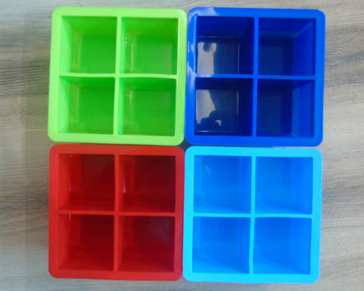4 Cube Large Ice Cube Tray Mold, Silicone Flexible 4 Cavity Ice Maker Mold Tray for Whiskey and Cocktails