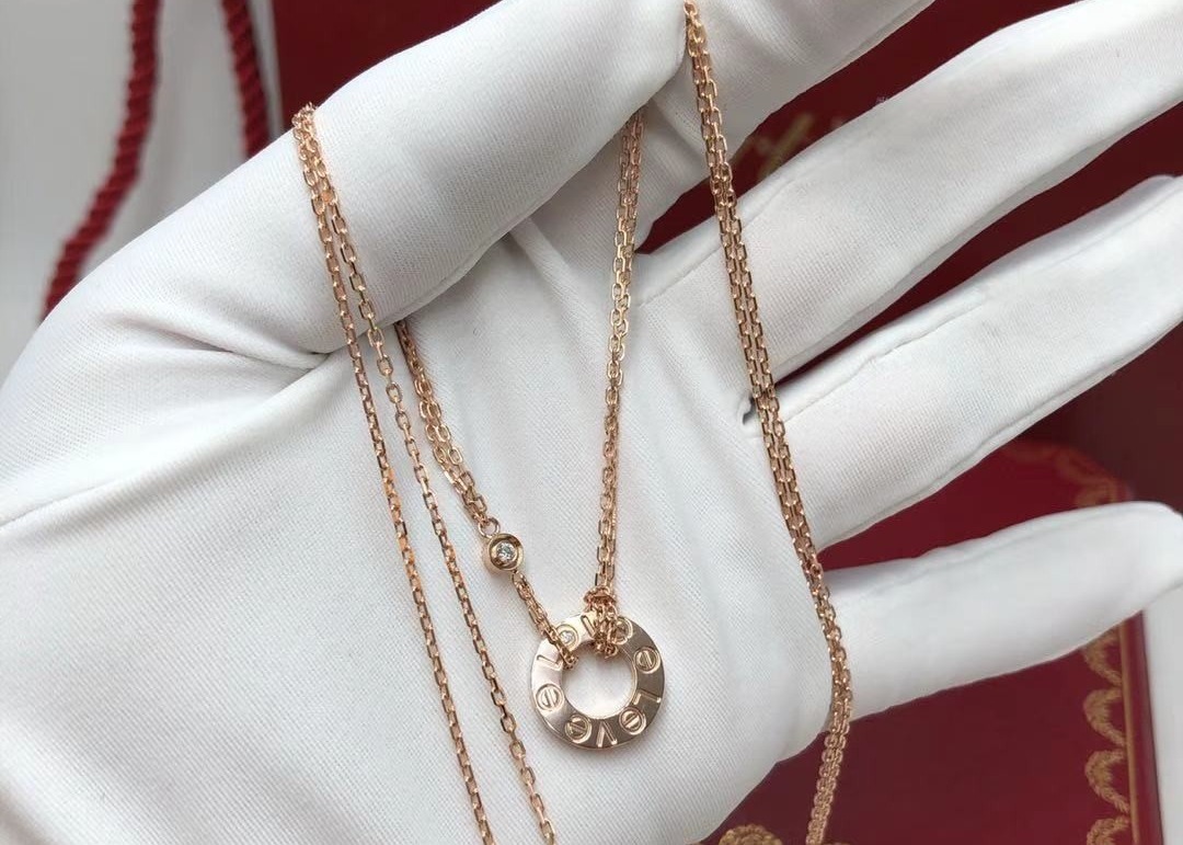 Buy cheap Jewelry Love Cartier 18k Yellow Gold Love Necklace Savoy Garnet VVS Diamonds OEM from wholesalers