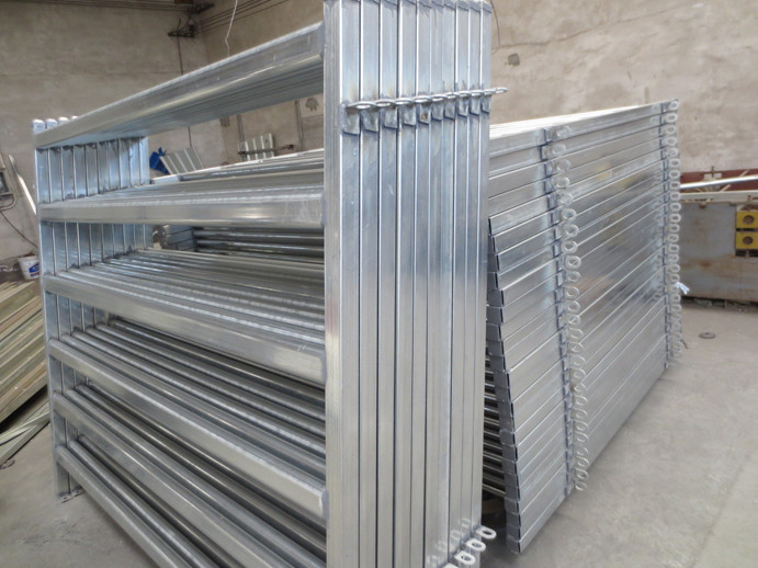  Hot-dip Galvanized Horse Panel Fence Manufactures