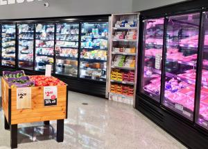 China Supermarket Upright Glass Door Display Freezer Low Temperature on sale