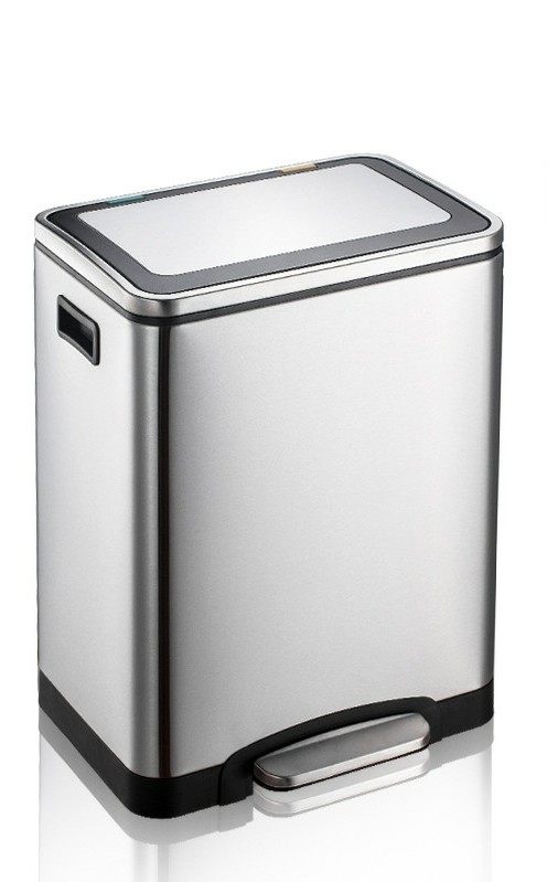 China Living Room Pedal Sanitary Bin , 16L Rectangle Stainless Steel Trash Can on sale