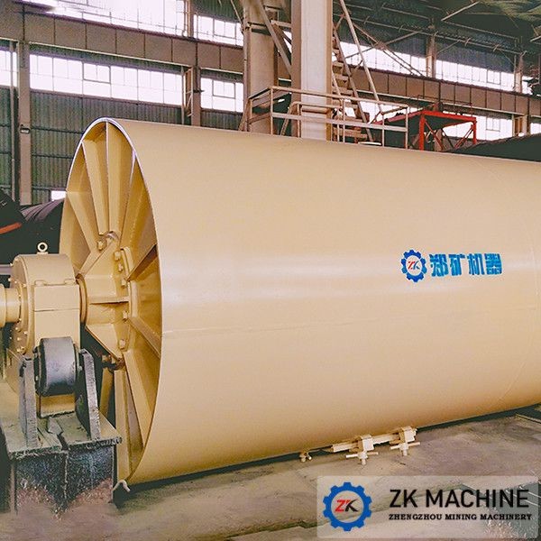 China Pebbles Ceramic Ball Mill Glaze Kaolin Wet Grinding Ball Mill Fine Grinding on sale