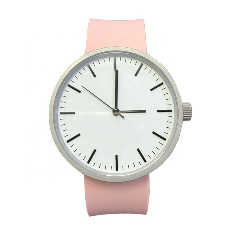 China 2019 new design charm quartz wristwatches with silicone band  hand watch for girl child gift on sale