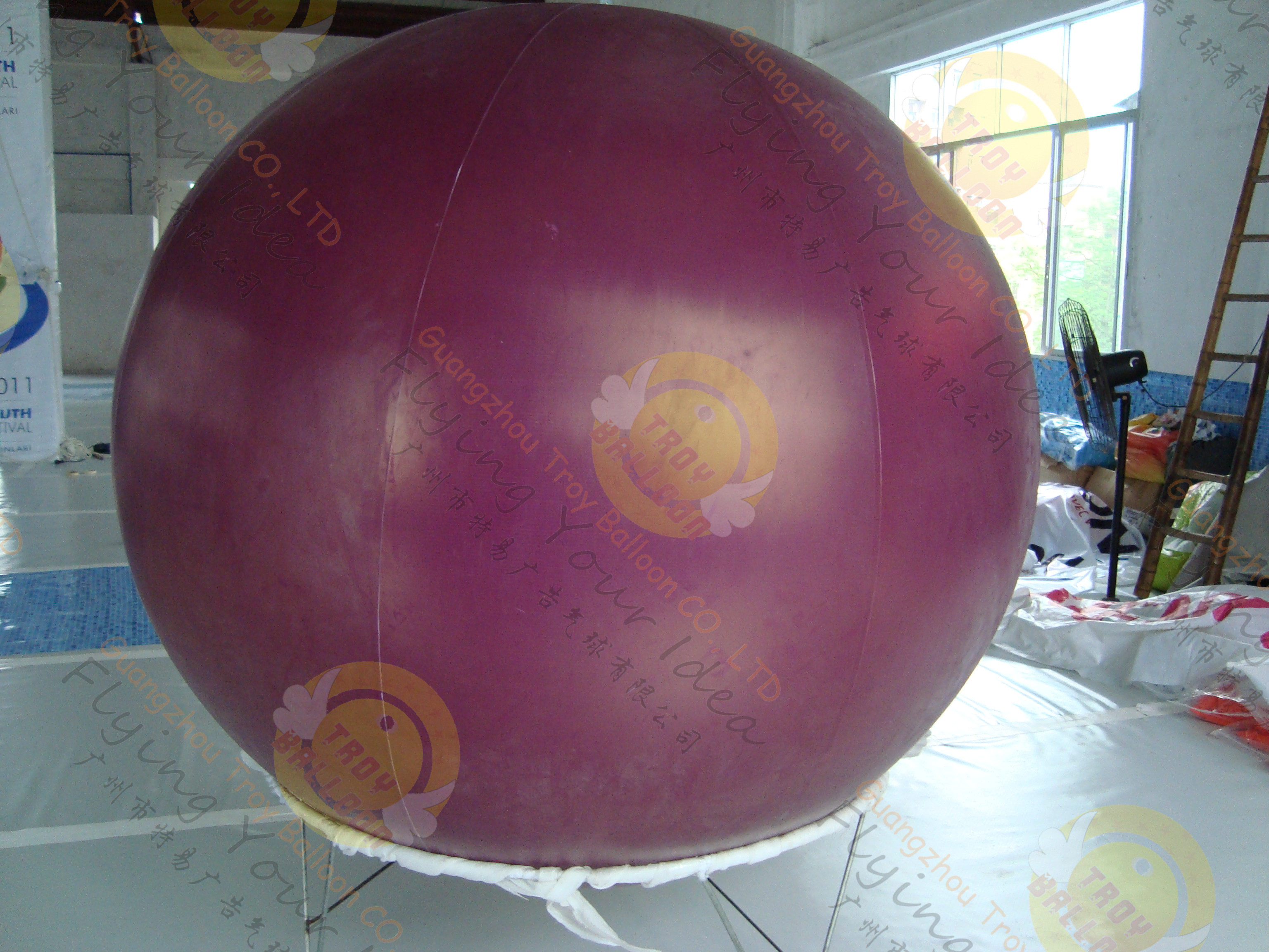  Inflatable Mirrored Big Round Balloons En71 / Astm For Advertisement Manufactures
