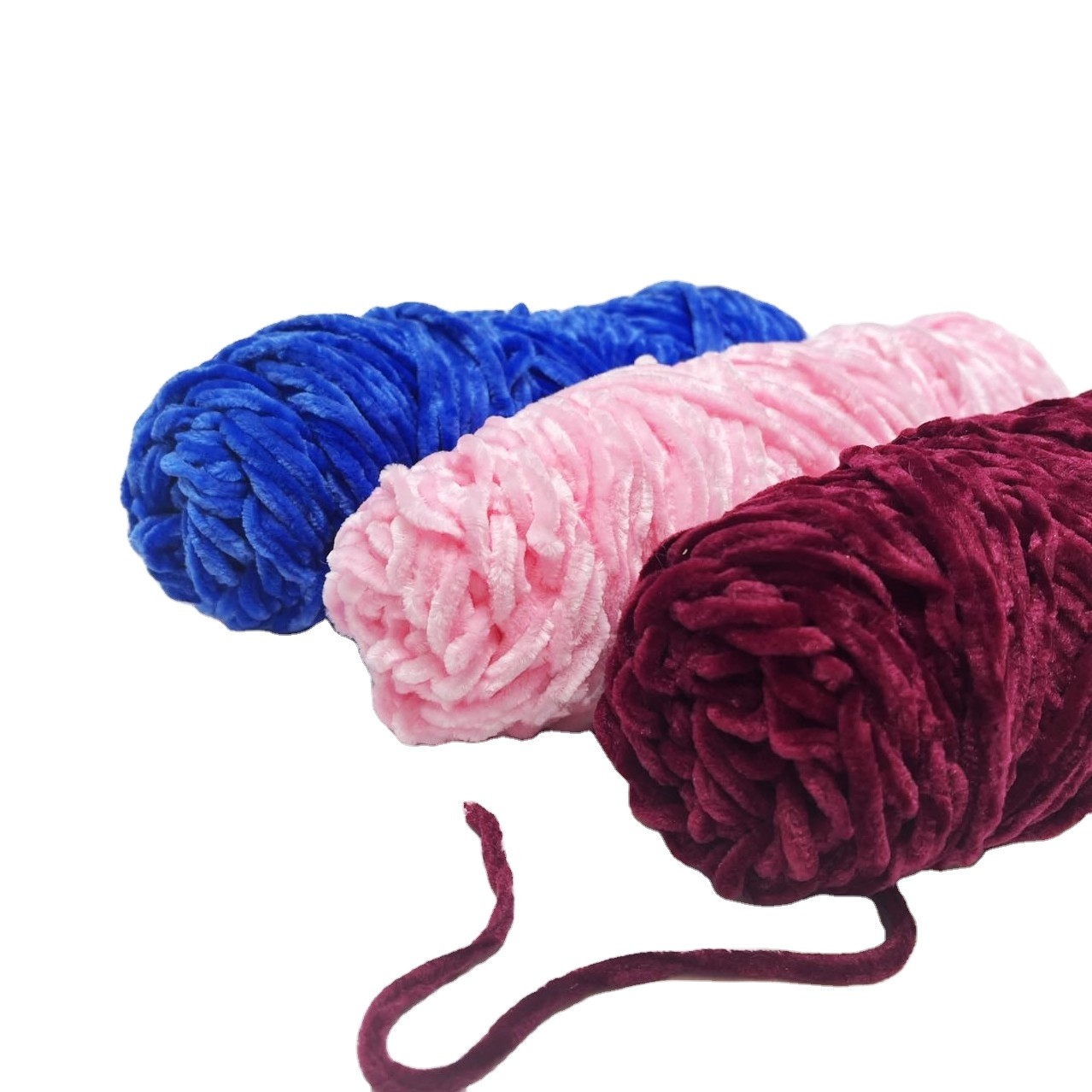 China 1.2NM 100% Polyester Velvet Chenille Knitting Yarn RING SPUN on sale