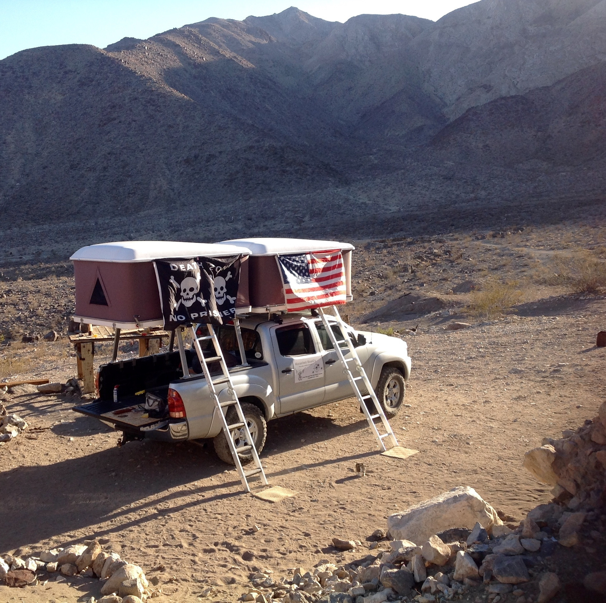  Double Big Foot Automatic Roof Tent , Jeep Hard Top Tent Streamlined Design Manufactures