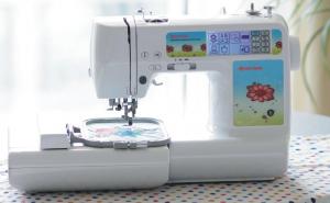 China Domestic Sewing Machine, Embroidery Machine Es950n on sale