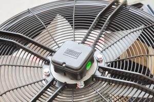  855rpm 18200 m3/h AC Axial Fan With 710mm Blade Manufactures