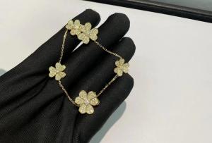  luxury gold jewelry Van Cleef &amp; Arpels Frivole Bracelet 5 Flowers 18K Gold Diamond jewelry suppliers Manufactures