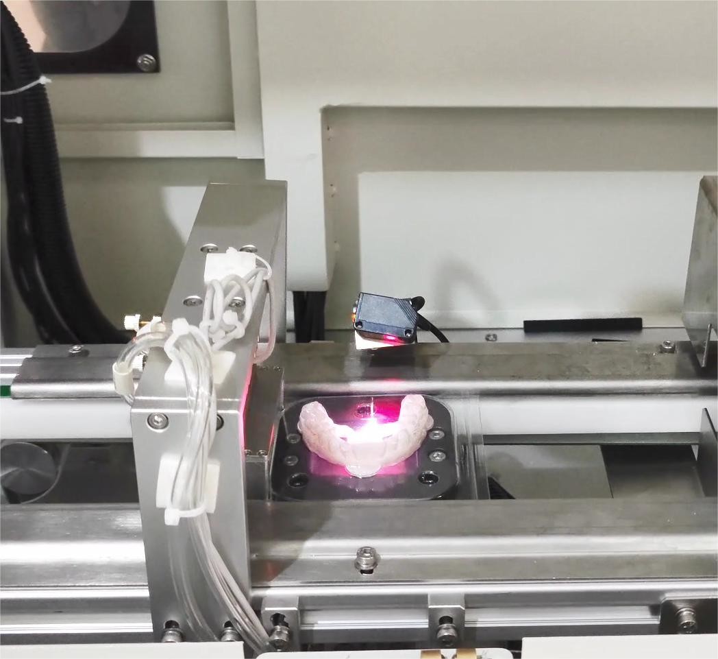  Automatic Aligners Clear Laser Marking Machine Computer Software Controlled Manufactures