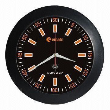 China 13-inch Atomic Analog Clock with Iron Coating Frame, Automatically Sets to Exact Time on sale