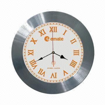 China 12-inch Atomic Analog Wall Clock with Aluminum Frame and Fashionable Design on sale
