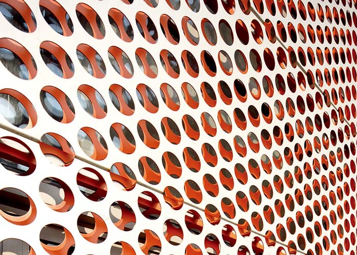 China Perforated Aluminum Sheet , Aluminum Perforated Metal Panel Lightweight Is Suitable For Architectural Decoration on sale