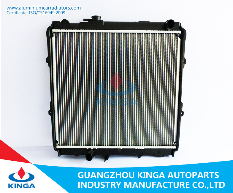 Quality TOYOTA Hilux Pickup MT Radiator Replacement With Tube Fin Cooling System for sale