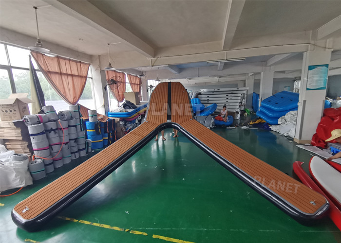  20cm Double Wall Fabric Material Y Shape Floating Pontoon Boat Jet Ski Platform , Inflatable Floating Jetski Dock Manufactures