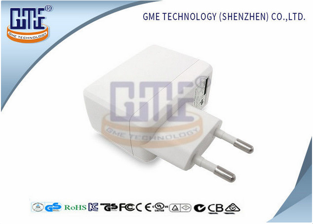  White Universal AC DC Adapter Mobile Phone Adaptor with CE GS Approved Manufactures