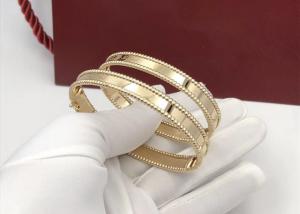  No Gemstone PerléE Signature 18K Gold Jewelry . 18 Karat Gold Bangles Manufactures