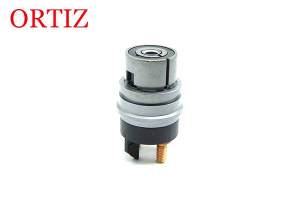 Quality Diesel Injector Head High Accuracy Steel Material 6 Months Warranty F00RJ02703 for sale