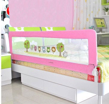 Pink Cartoon Plastic 1.8m Portable Bed Rails Mesh Toddler Bed Rail