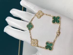  18k Real Gold Luxurious Vintage Alhambra Bracelet 5 Motifs With Malachite Manufactures