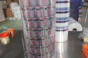  Refrigerated Foods Cross Linked  Heat Shrink Plastic Film 12 Micron / 19 Micron Manufactures