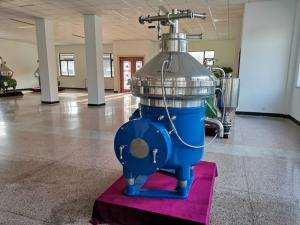 China PLC Control Solid Bowl Centrifuge , Liquid Liquid Centrifugal Separator on sale
