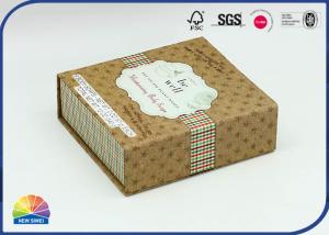 China 350g White Cardboard Magnetic Lock Rigid Gift Cardboard Paper Box on sale