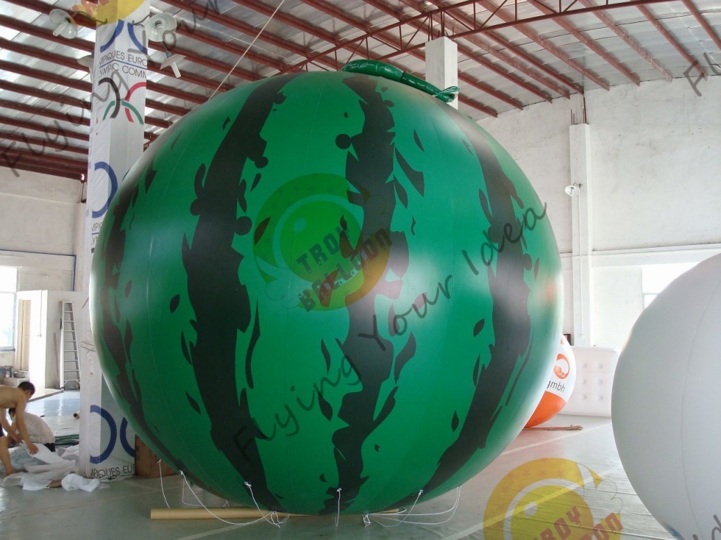  4m diameter watermelon Fruit Shaped Balloons Rainproof / Fireproof Manufactures