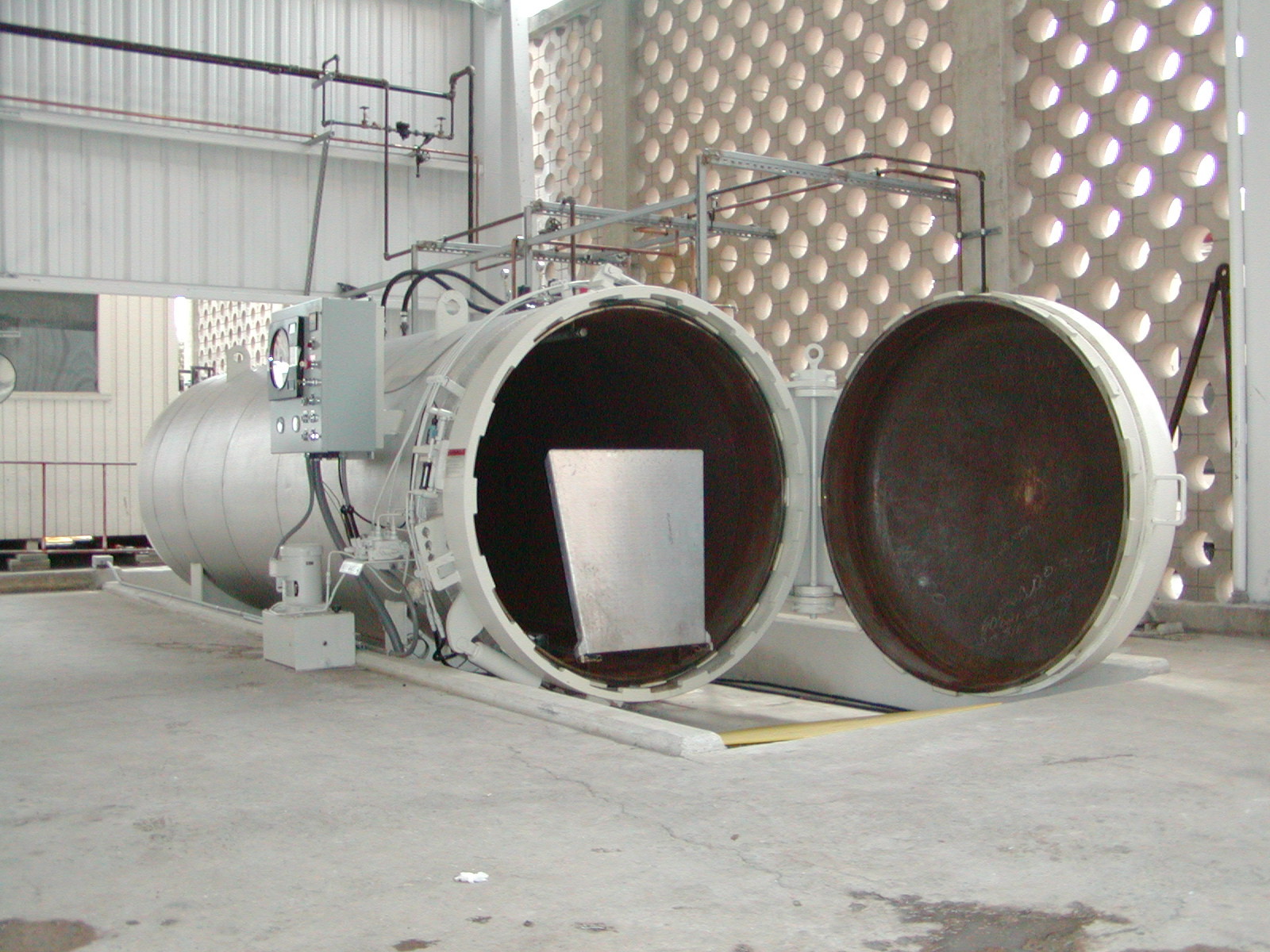  Cement AAC Industrial Autoclave , Thermal Insulated Glass / Wood And Rubber Autoclave Manufactures