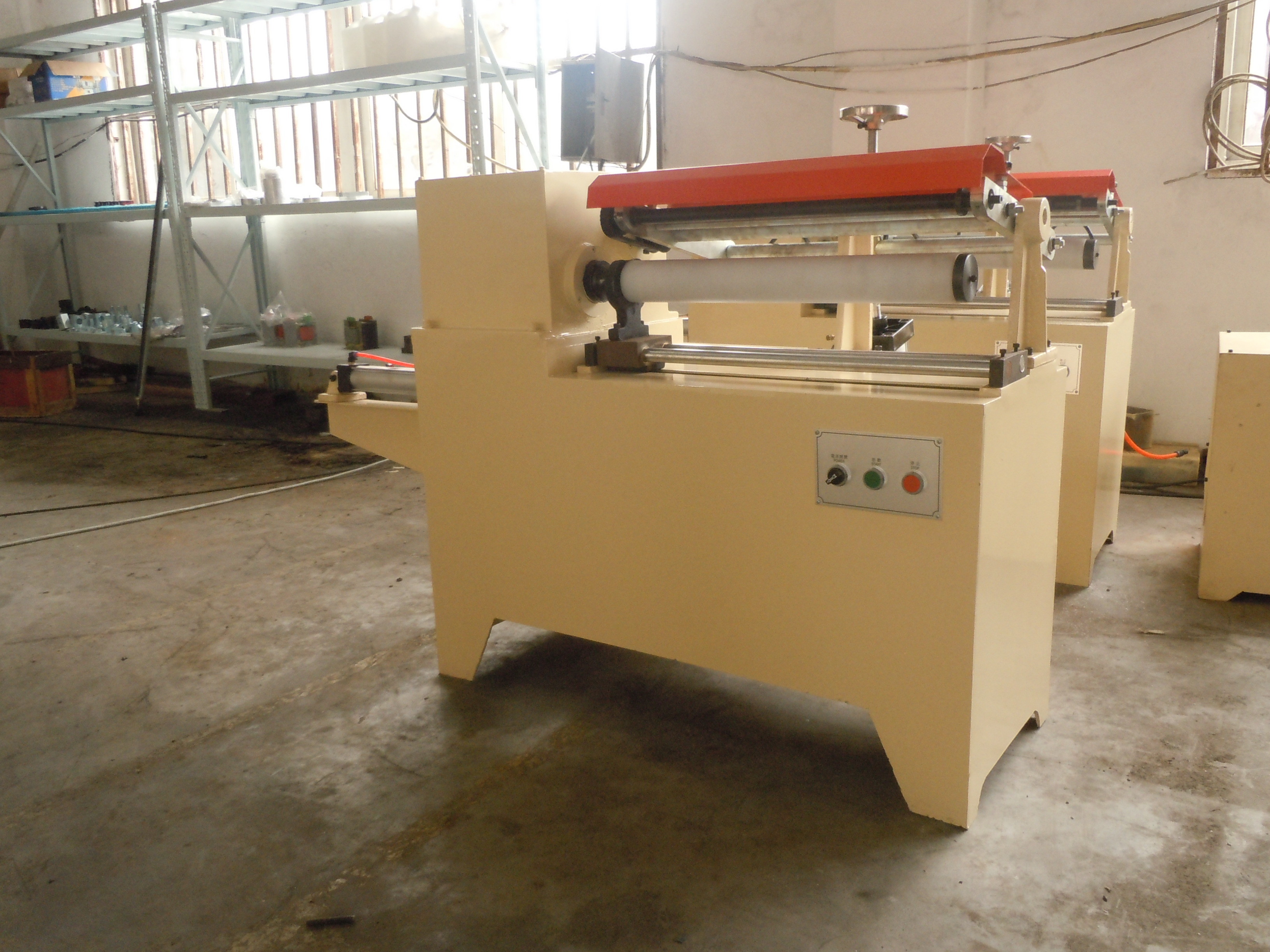  Low Noise 76.2mm 500mm Paper Tube Cutting Machine Manufactures