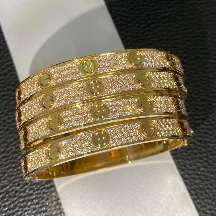  18K Yellow Gold Set Luxury Diamond Jewelry With 2 Carats Diamonds jewelry factory in China Manufactures
