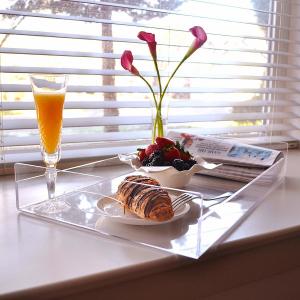  Multipurpose Acrylic Tray Display 22Inch Breakfast Serving Manufactures