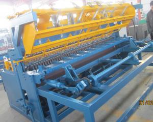 Welded Panel Fence Machine Manufactures