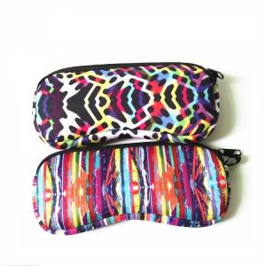  sublimation printing neoprene zipper glasses bag with hook.SBR Material. Size is 19cm*8.7cm. Manufactures