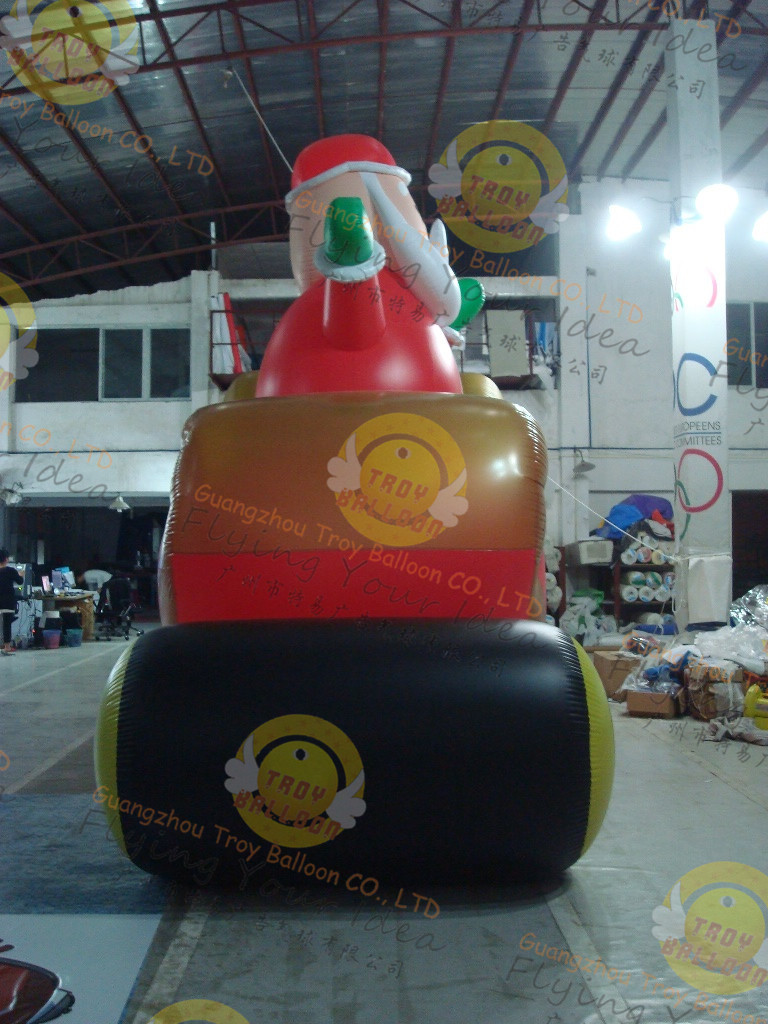  Giant Inflatable Balloon Santa Claus For Christmas Decoration Manufactures