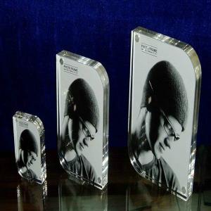  Trendy Acrylic photo frame Manufactures
