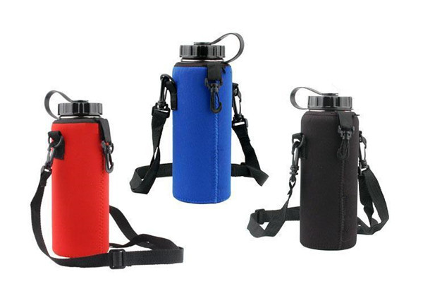  1000ml Custom neoprene water bottle holder with adjustable shoulder strap.size is 22cm*8cm, SBR material. Manufactures