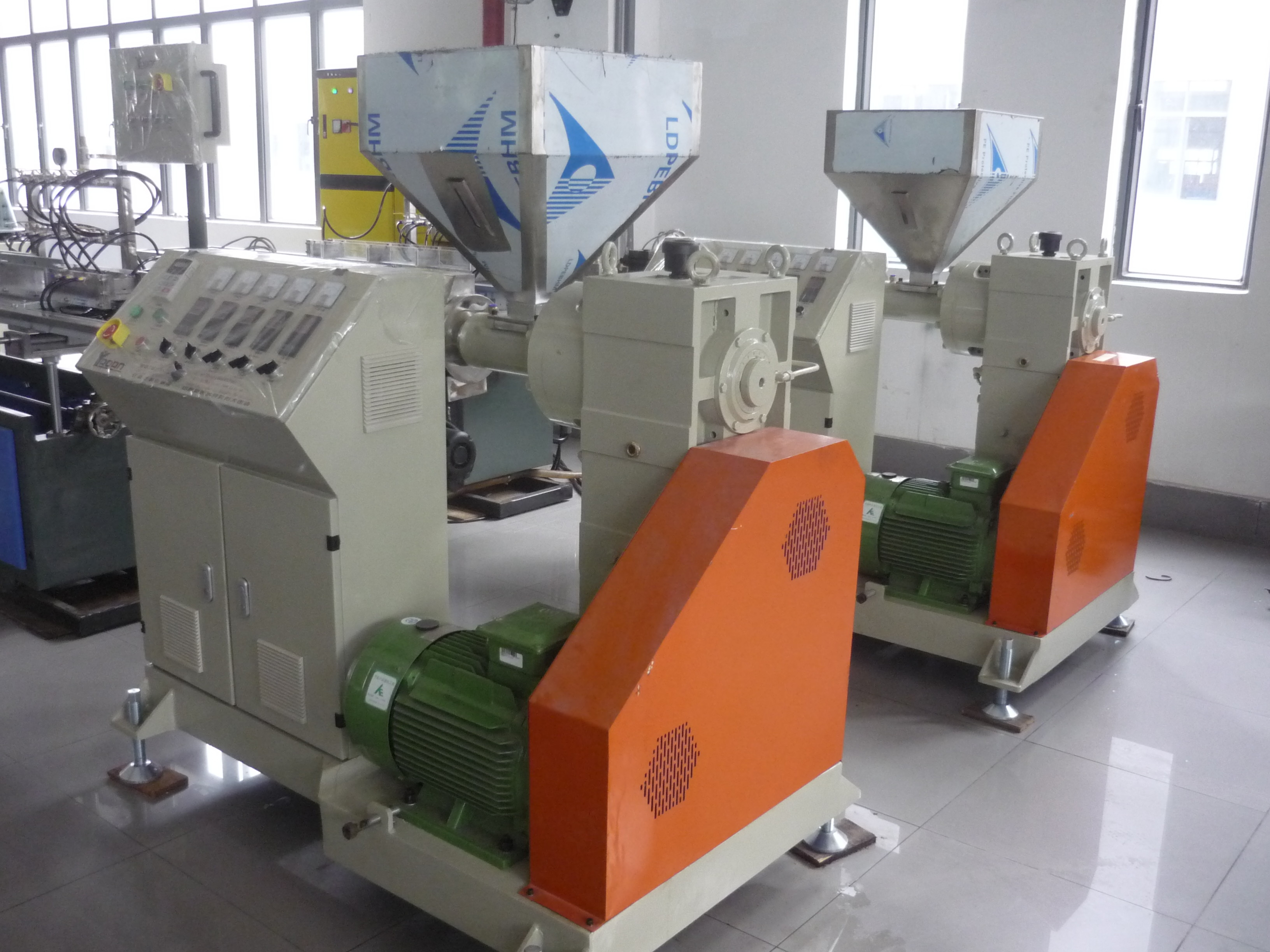 China LDPE Pipe Extrusion Machine For Perfume Pump Sprayer Dip Tube Diameter Of 3-9mm on sale