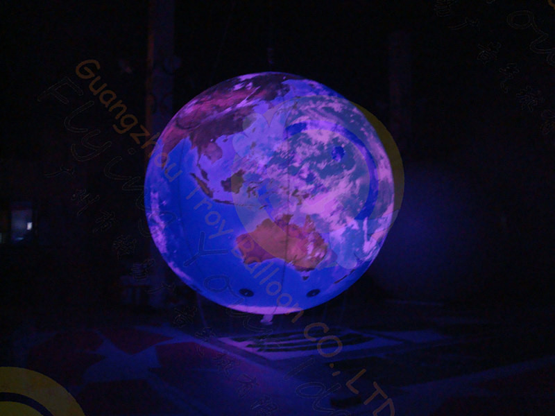  0.18mm PVC Inflatable Helium Balloons Attractive globe For Science Exhibition with colorful LED light Manufactures