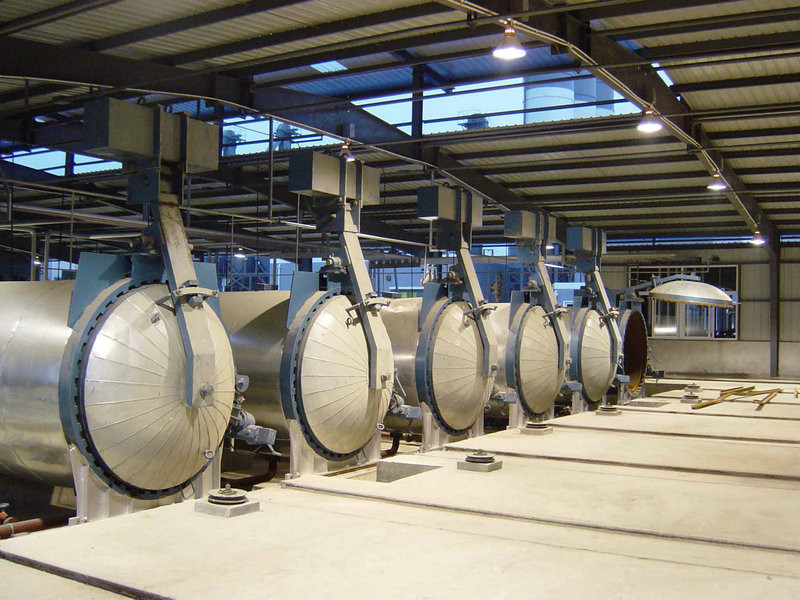  Chemical Industrial Concrete AAC Autoclave Pressure Vessel With Saturated Steam Manufactures
