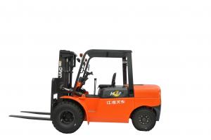  Diesel Powered Heavy Duty Forklift , Load Capacity 6 Ton Forklift 3m - 6m Lift Height Manufactures