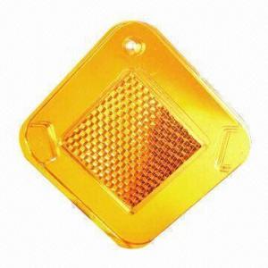 Square-shaped Reflectors with BS-6102-2 Standard Manufactures