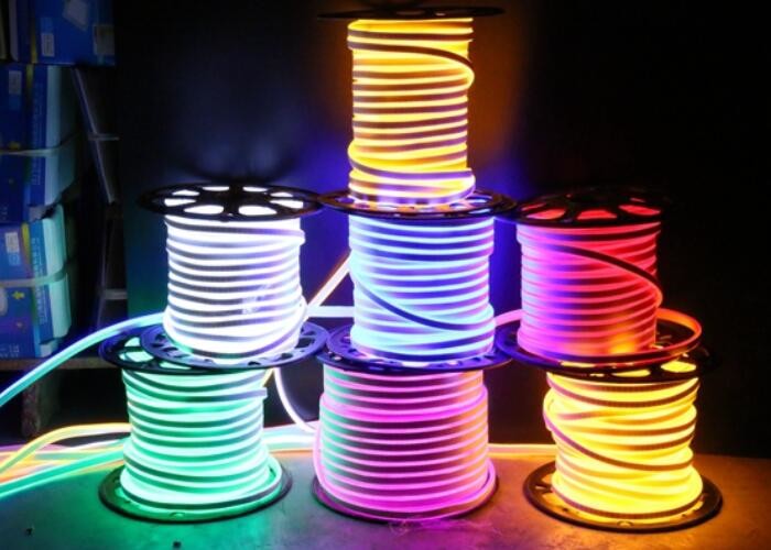  7W 700LM 110V Flex LED Neon Tube Light For Indoor Decoration Warm White Manufactures