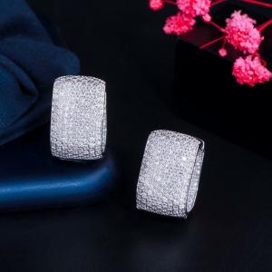 China Fashion CZ earring jewelry 18k gold plating CZ diamond earrings necklace jewelry set on sale