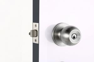 China Stainless Steel Cylinder Door Knobs Handle Lockset for 70MM Backset door lock on sale