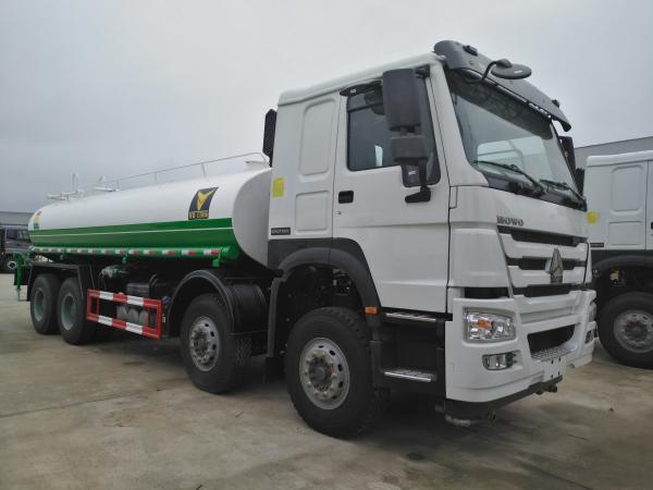 Quality Sinotruk Howo 6x4 371hp water tank truck, tank sprinkler truck for sale for sale