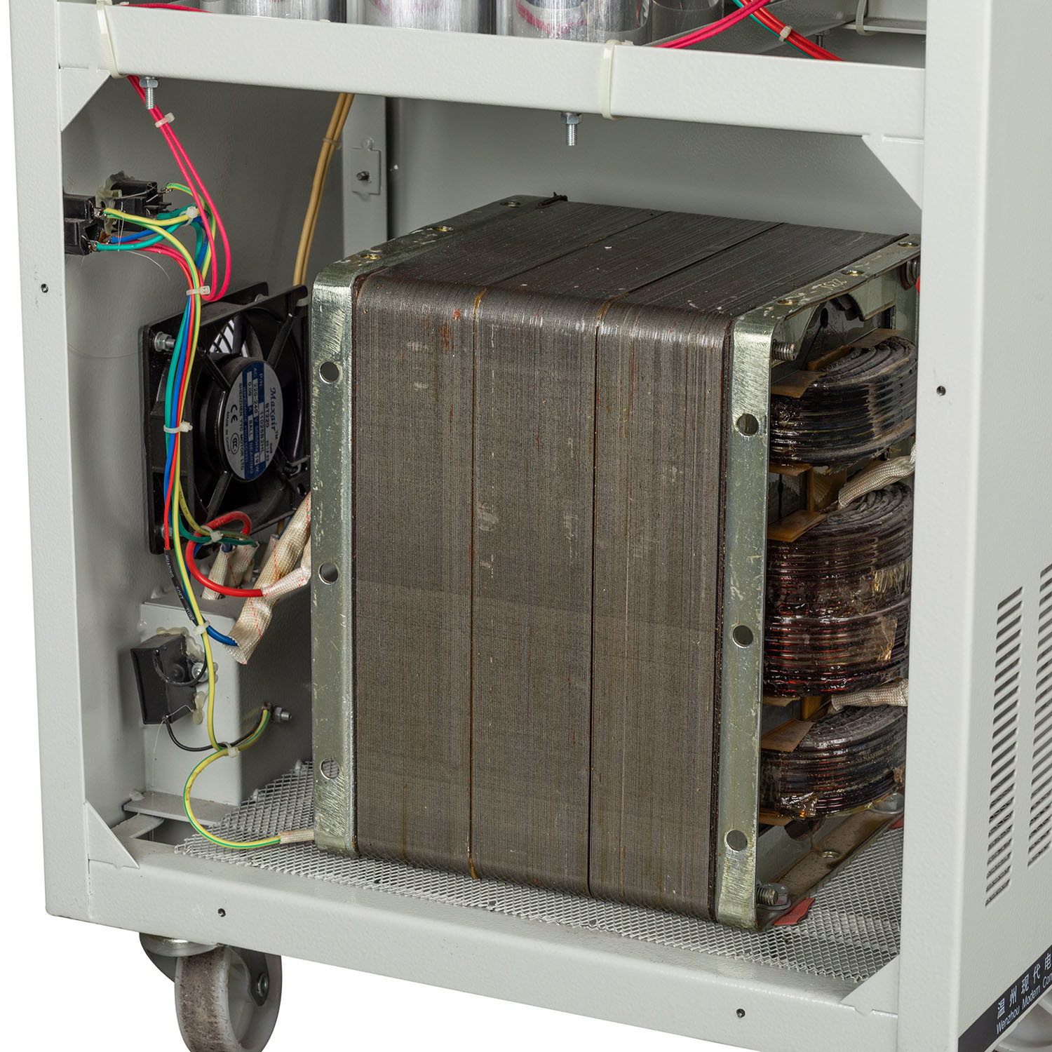  3KVA CVT Automatic Voltage Regulator Transformer For Broadcasting Manufactures